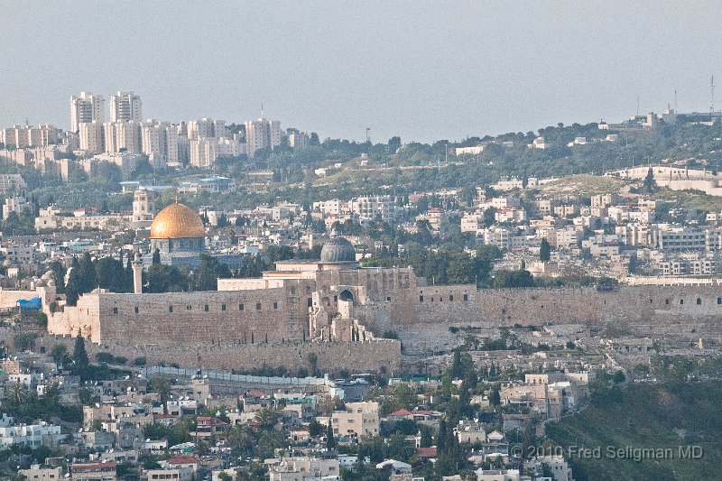 20100407_173536 D300.jpg - View of Wall of Old City.  The structures are the Tower of David, the Dome of the Rock and the dome of the El-Aqsa Mosque